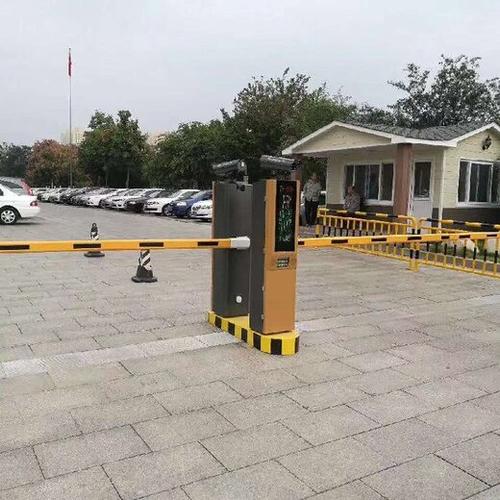 北京遥控道闸停车场起落杆门禁升降杆鲁冠生产厂家,车库升降杆
